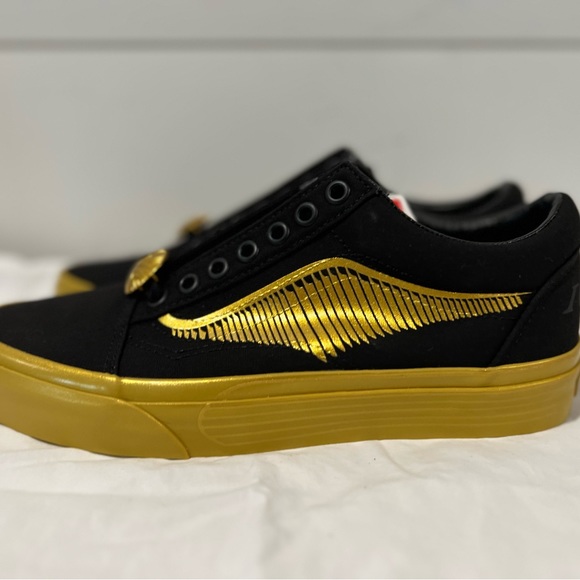 Vans X Harry Potter Old School Golden Snitch Men’s 7 Women’s 8.5 NWT - Picture 7 of 10